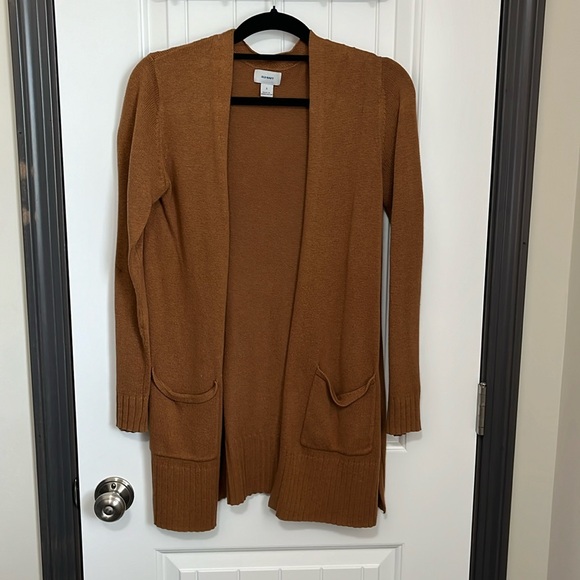 Old Navy Sweaters - Old Navy Sweater Cardigan